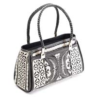 Damai by Laga Handbags