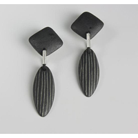 SE11 Porcelain Earrings by Klara Borbas