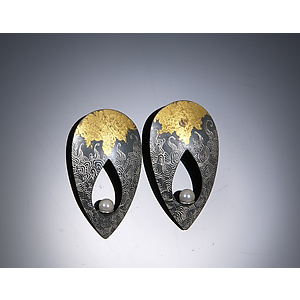 So Young Park Oriental Hill Triangle Earrings