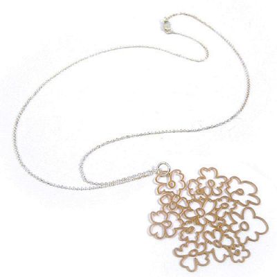 Photo of Daphne Olive Jewelry Photo of Daphne Olive Jewelry