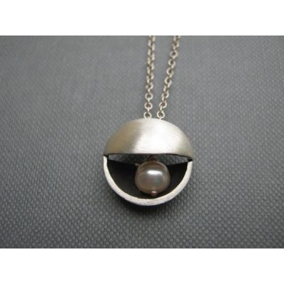 Photo of Sonya Rasi Photo of Sonya Rasi